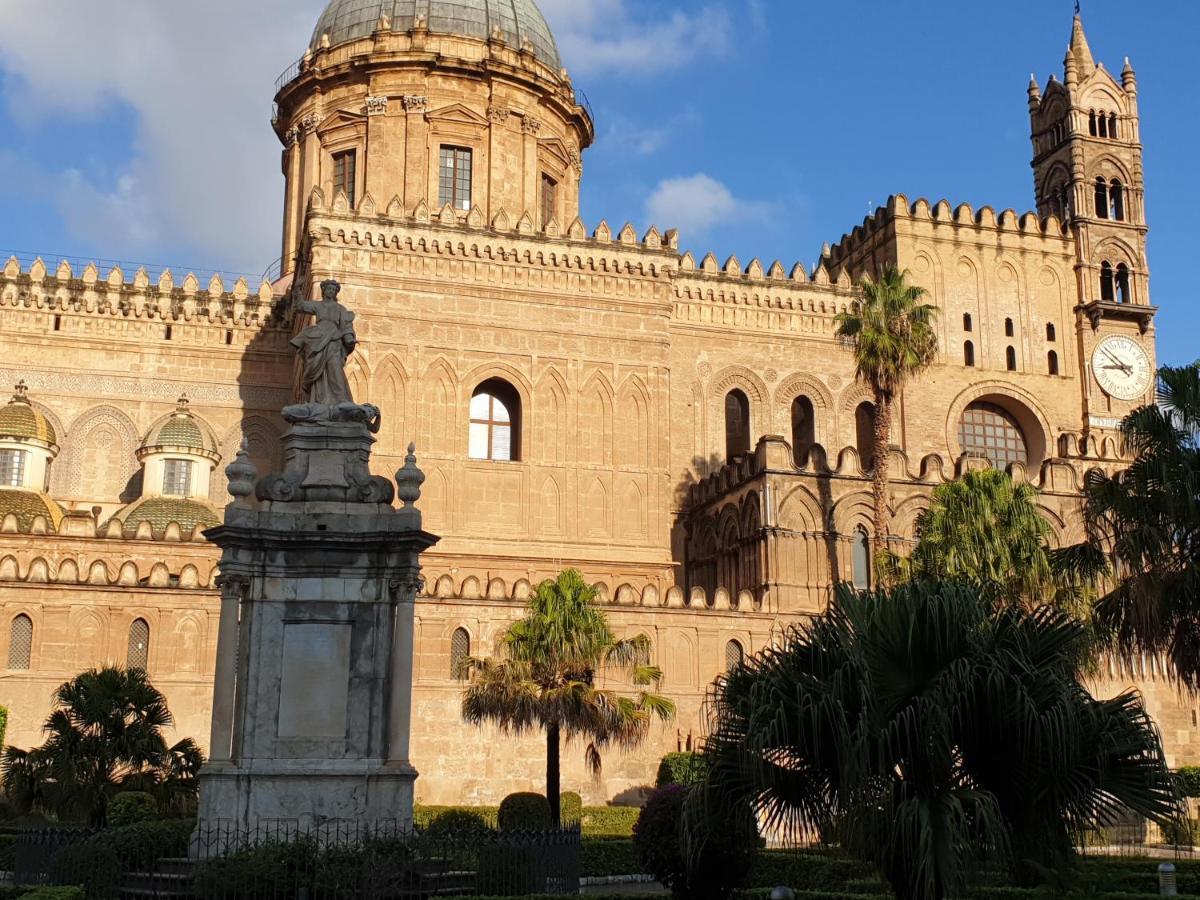 B&B Royal Palermo Buitenkant foto